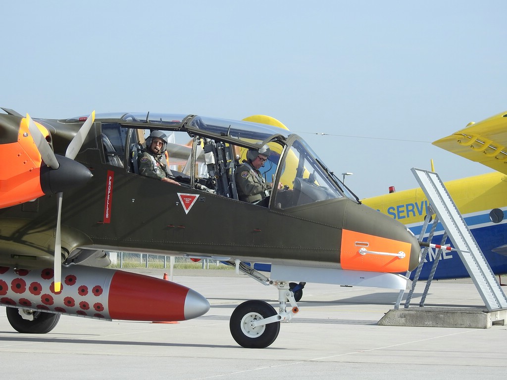 zz_G-ONAA Private North American OV-10B Bronco (19).jpg