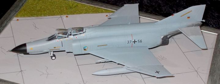 F-4F_01.jpg