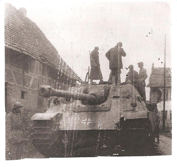 Jagdpanther Balkenkreuz.jpg