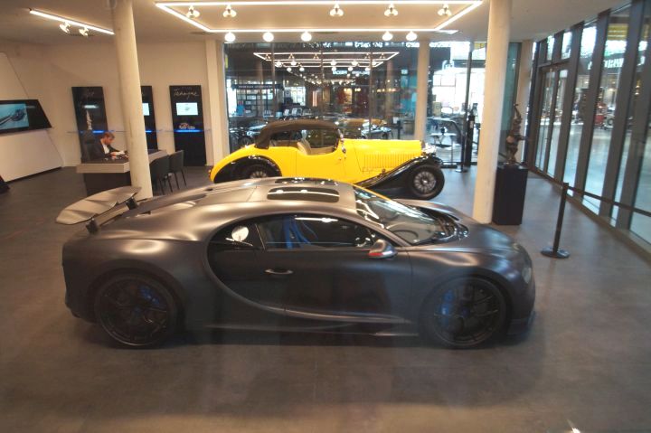Bugatti_05.jpg