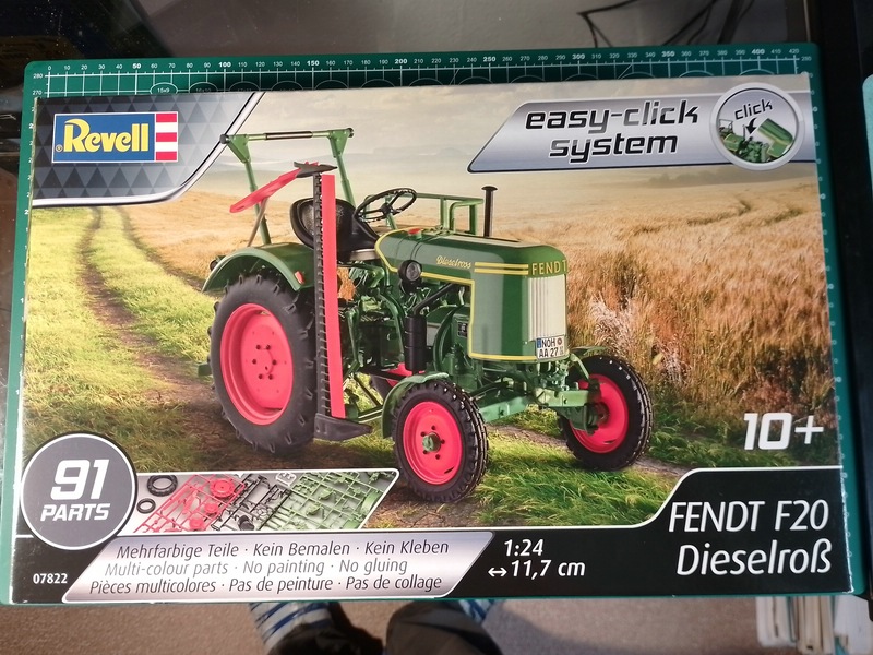 Fendt F20 Dieselross Revell 1 zu 24  (1)_klein.jpg