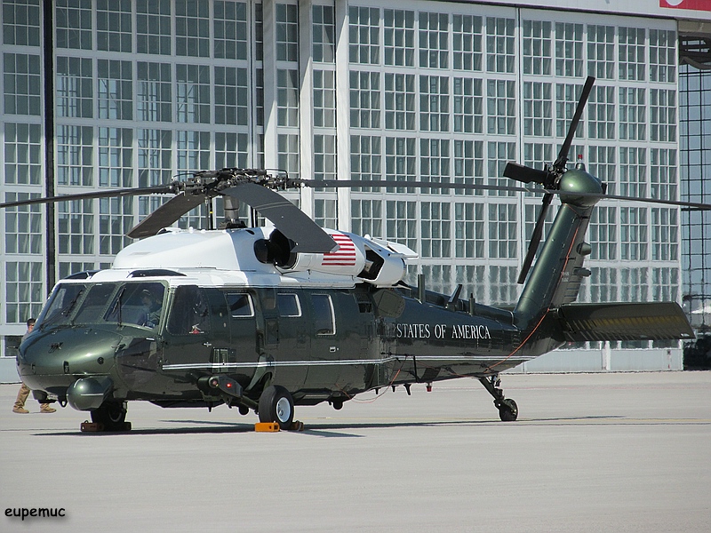 zz_Marines Sikorsky - 163262 - VH-60N White Hawk_09.jpg