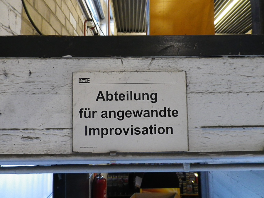 20130305_Revell_Betriebsbesichtigung_024.jpg
