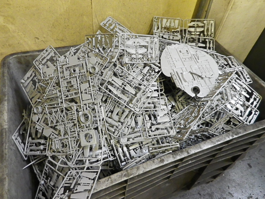 20130305_Revell_Betriebsbesichtigung_051.jpg