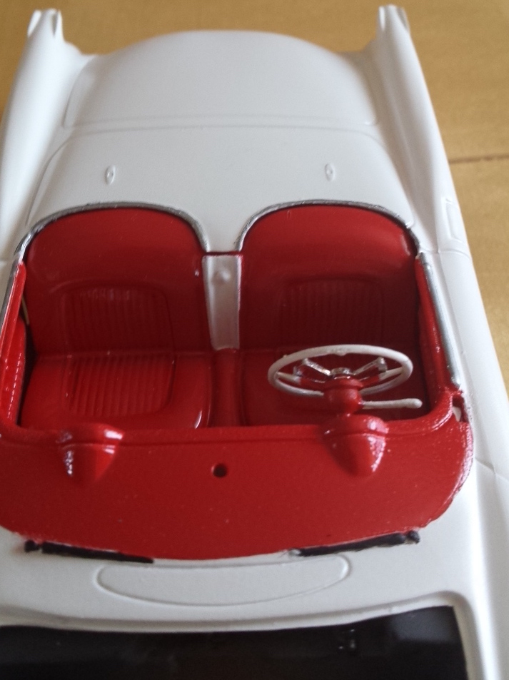 corvette_innen.jpg