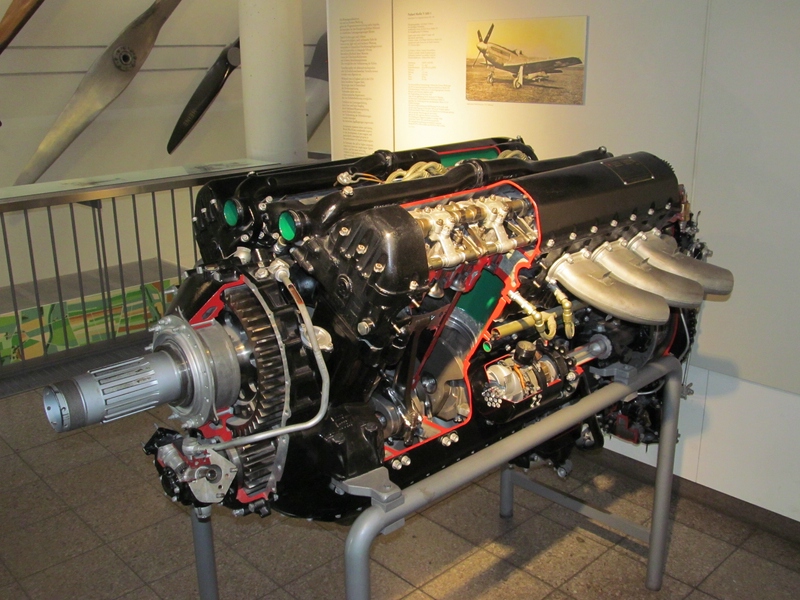 zz_RR MerlinV1650_02.jpg