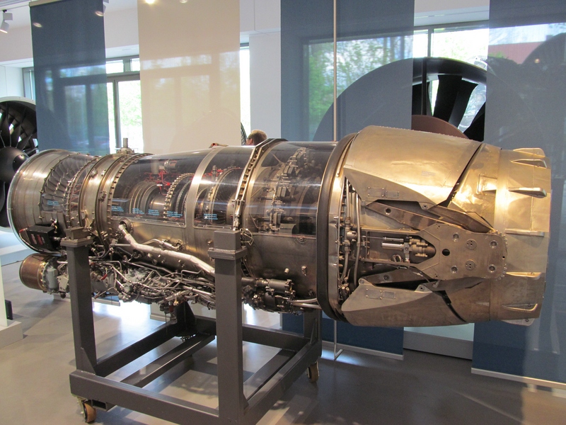 zz_RB199-34R_01.jpg