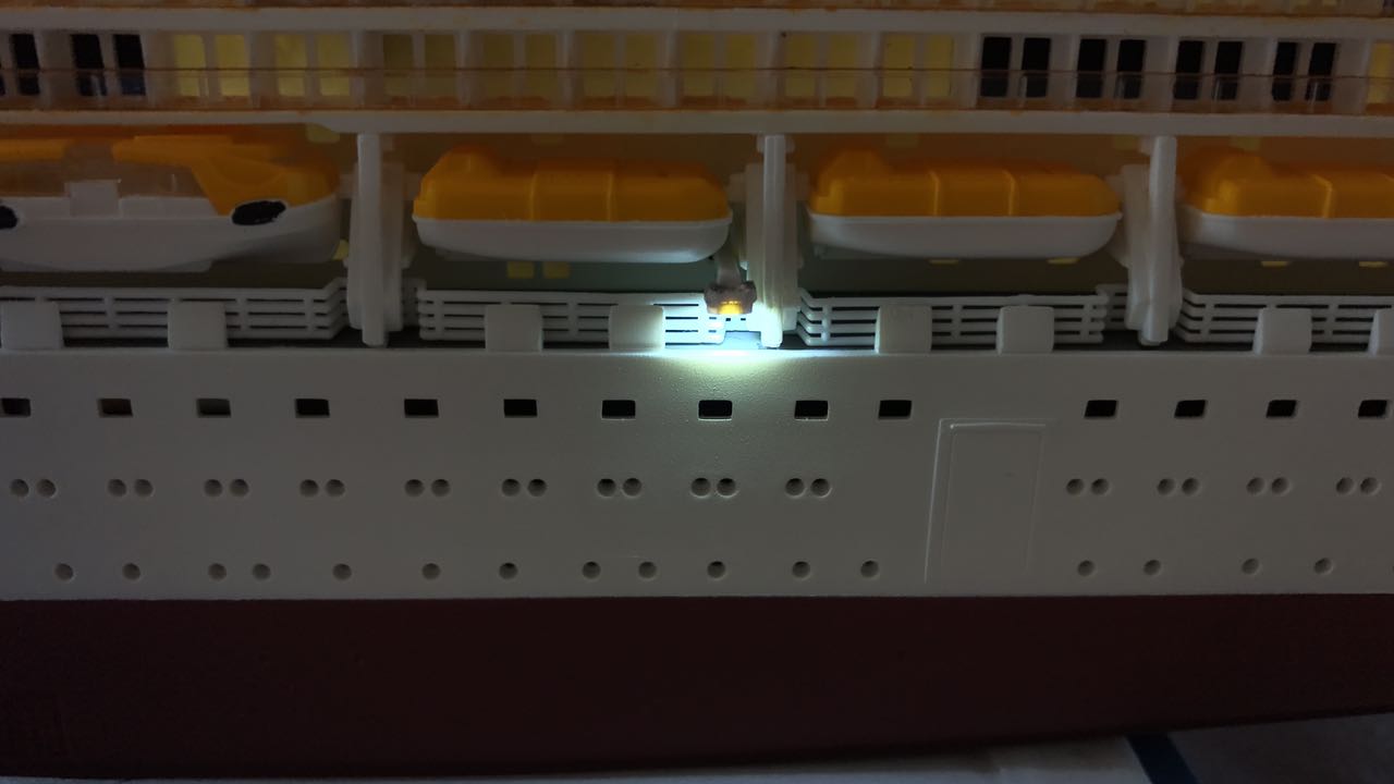 172fc4e5-77d8-45b7-b38d-007968086d12.jpg