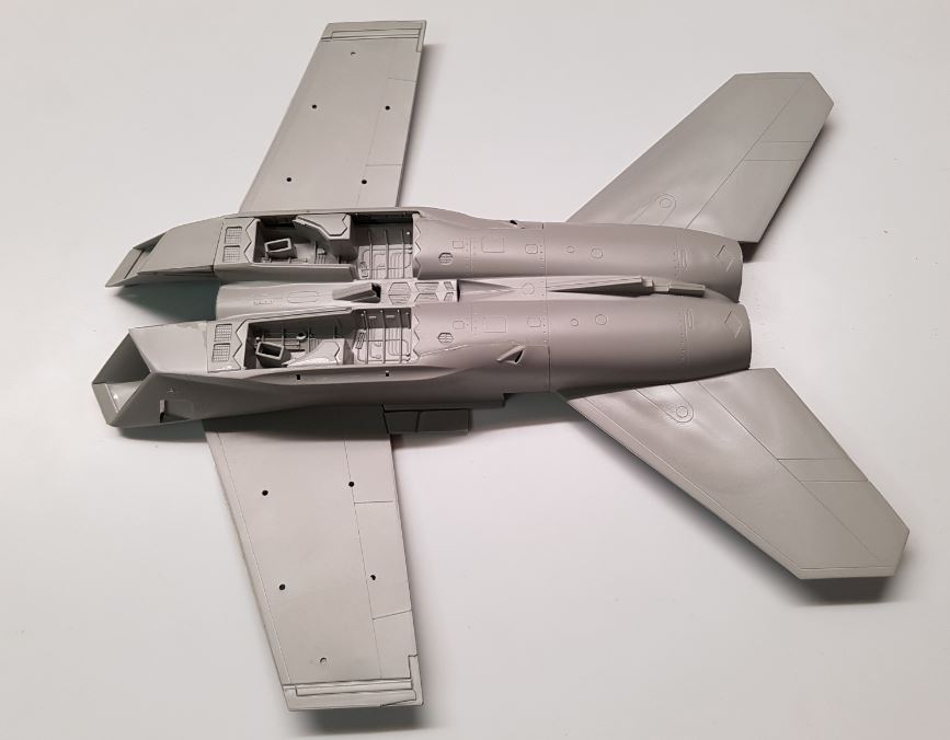 f18_8.JPG
