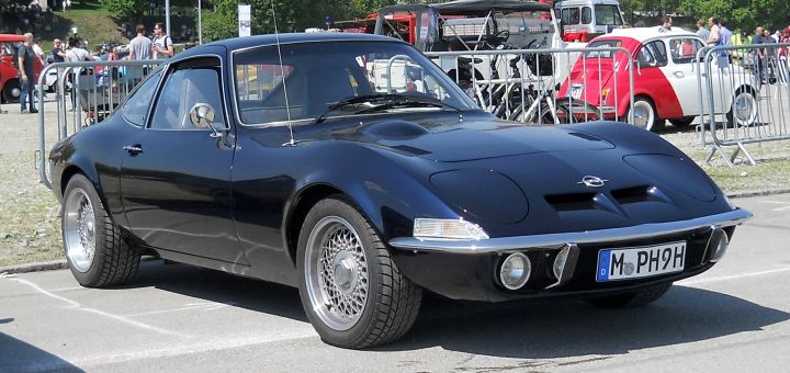 2018_Opel_GT_01a.jpg