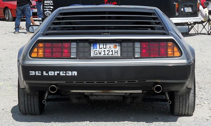 2018_DeLorean_01f.jpg