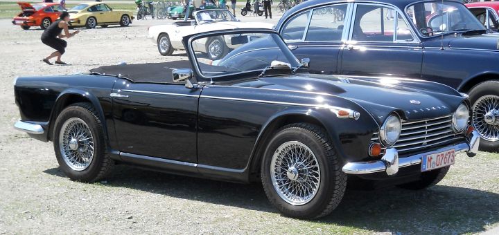 2018_Triumph_TR4a_01a.jpg