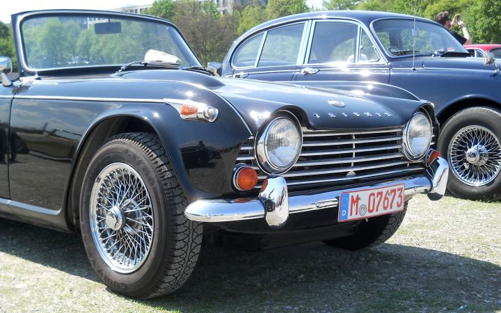 2018_Triumph_TR4a_01b.jpg