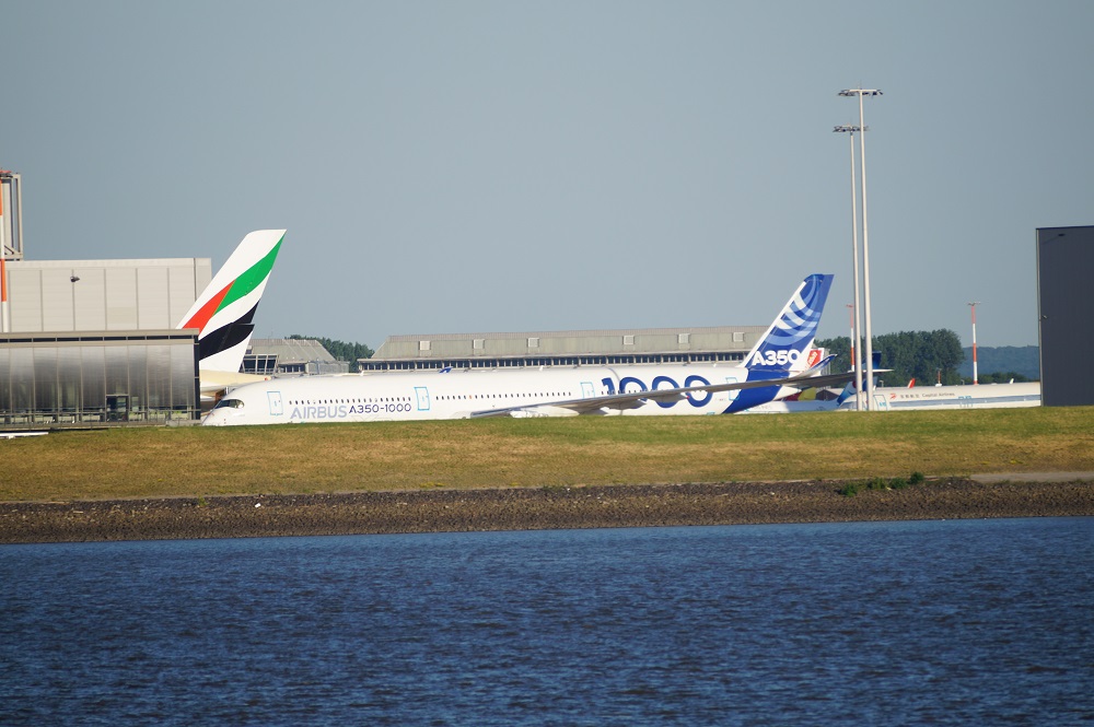 A350-1000.jpg