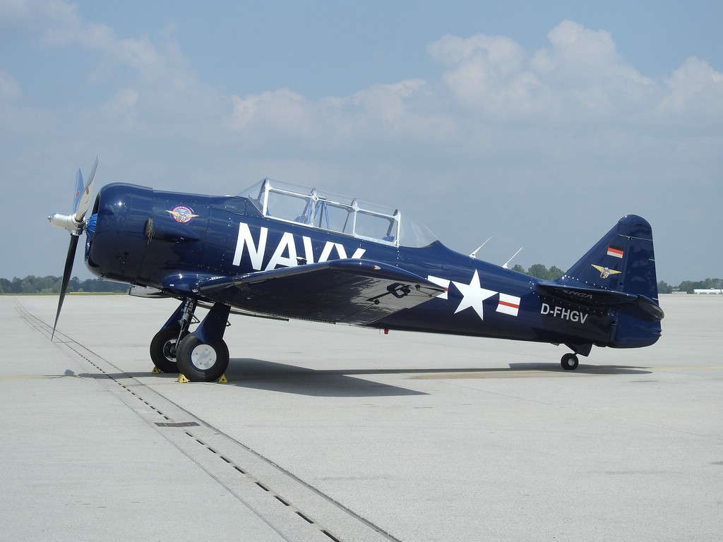 zz_D-FHGV NA T-6 Texan (1).jpg