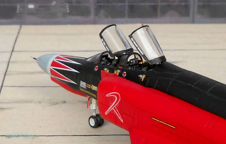 Phantom_II_05.jpg