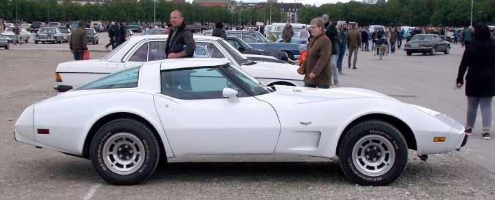 2019_Corvette_07a.jpg