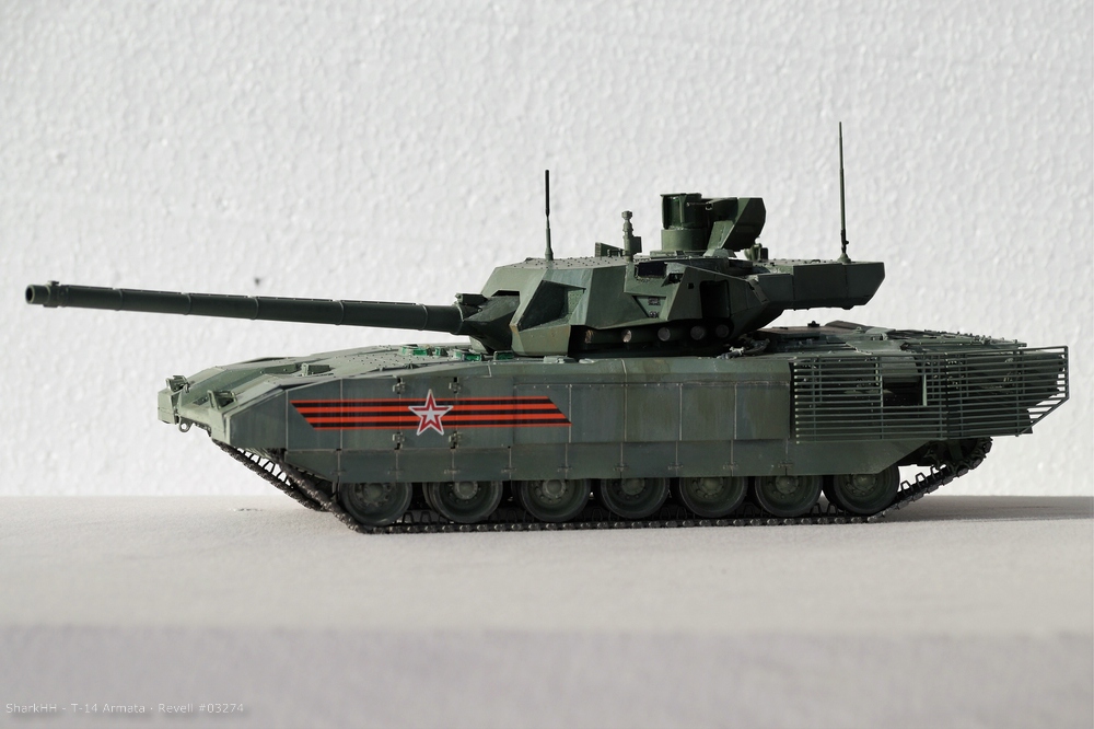 T-14 Armata-G0007.jpg