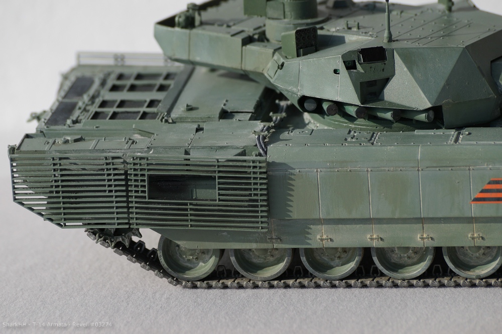 T-14 Armata-G0009.jpg