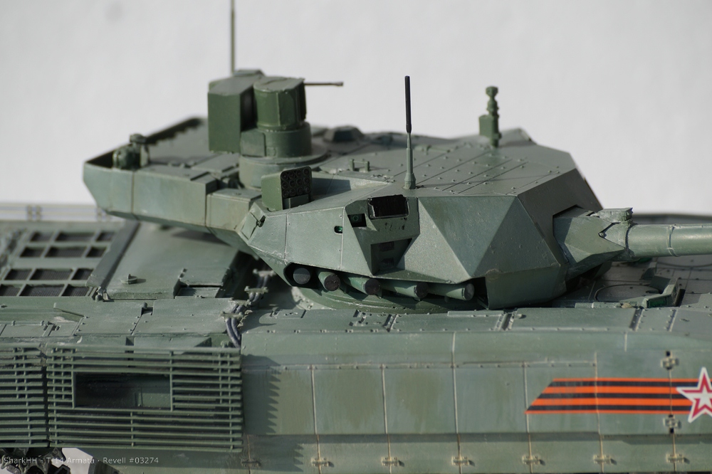 T-14 Armata-G0010.jpg