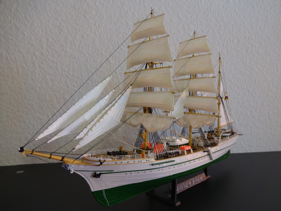 Gorch Fock 048 Fertig.JPG