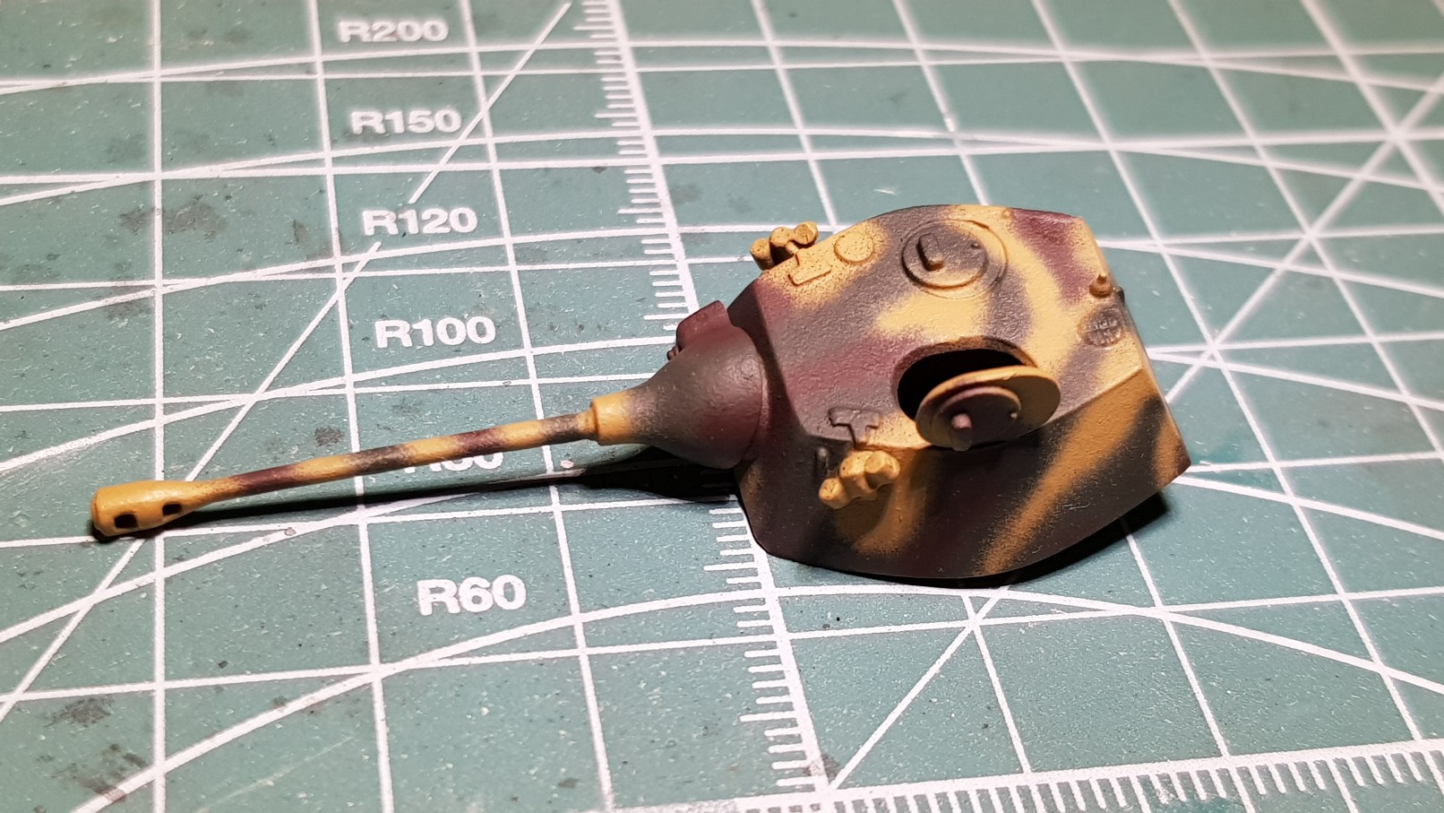 20191007_230954-1612x907.jpg