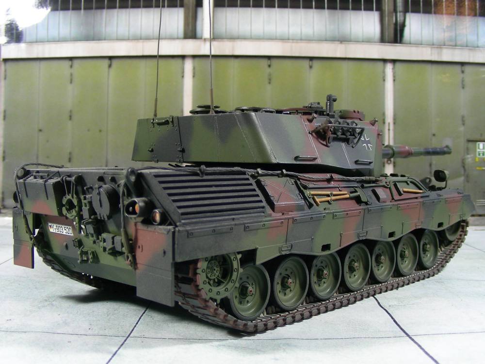 Leo1A3L-07.JPG