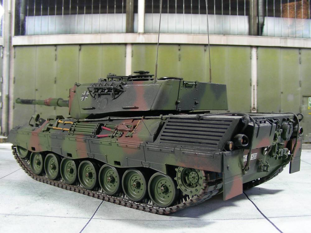 Leo1A3L-08.JPG