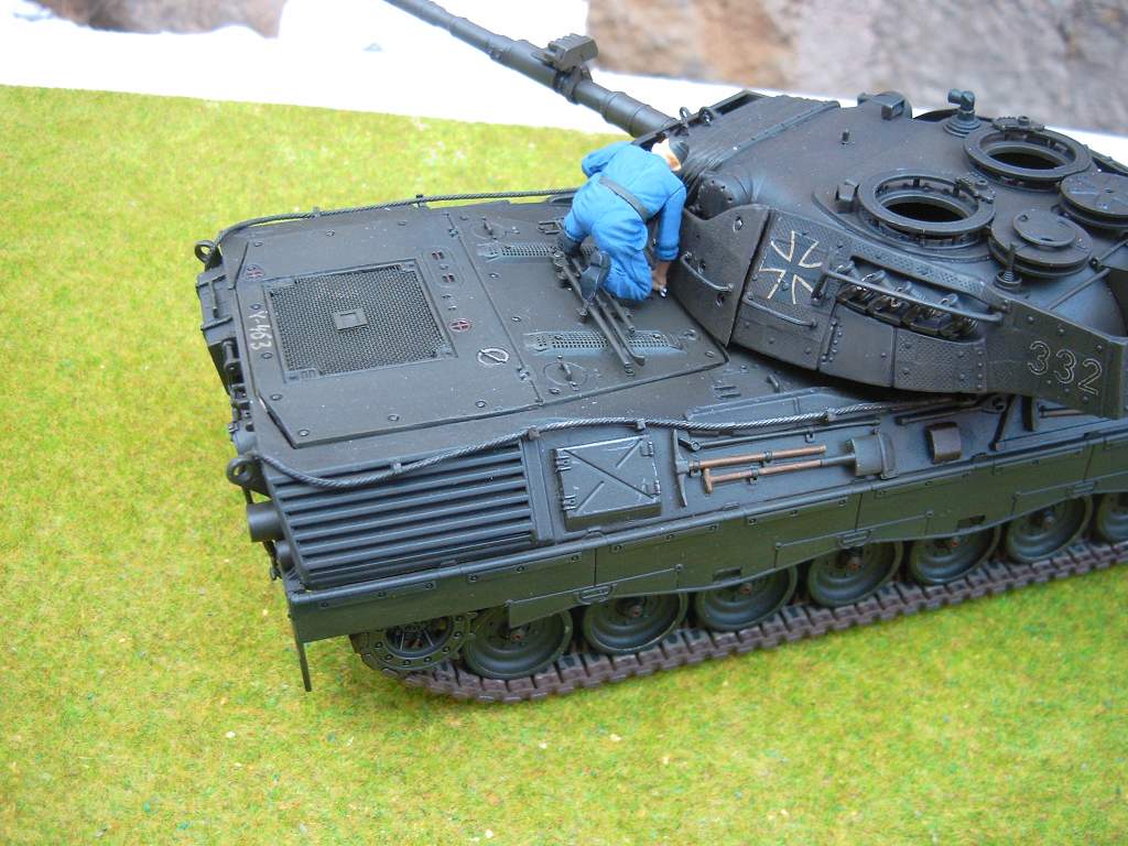 Leo1A1A1-017.jpg