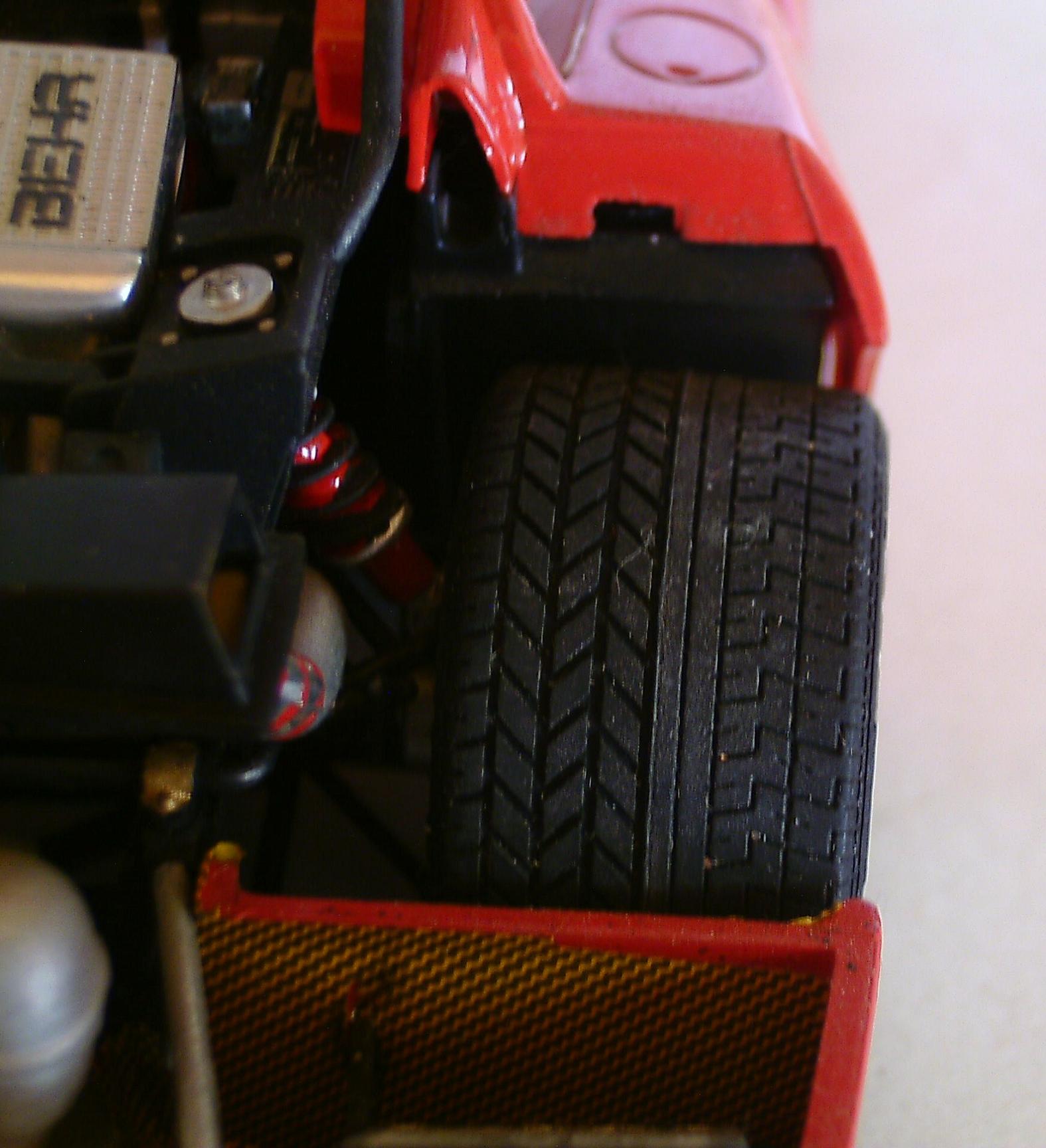 F 40 (9).JPG