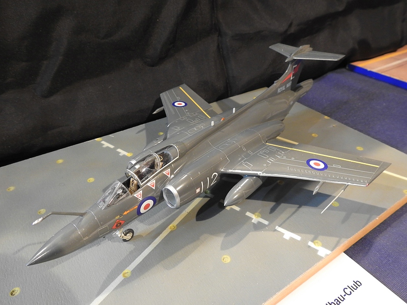 zz-Buccaneer Airfix 72.jpg