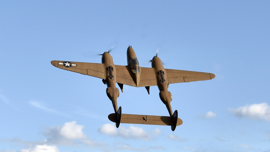 05 P-38 Lightning.jpeg