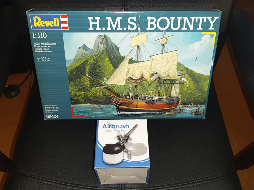 postmann_bounty_airbrush.jpg