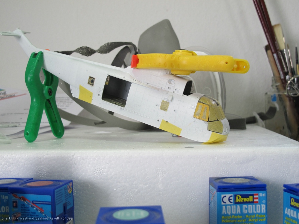 REVELL_04899_Westland_Seaking_MK41-028.jpg