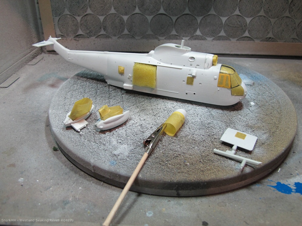 REVELL_04899_Westland_Seaking_MK41-030.jpg