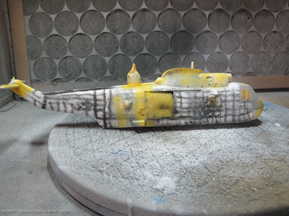 REVELL_04899_Westland_Seaking_MK41-036.jpg