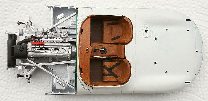 Jaguar_XKSS_02.jpg