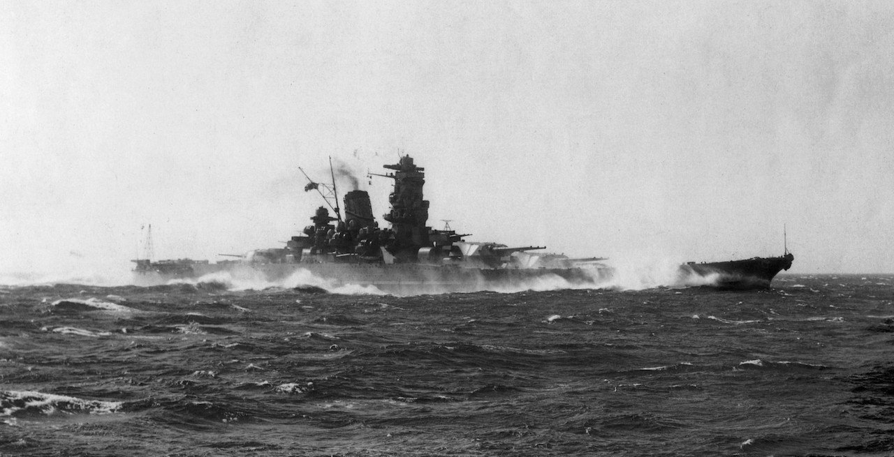 Die 'Yamato' bei einer Probefahrt im Herbst 1941