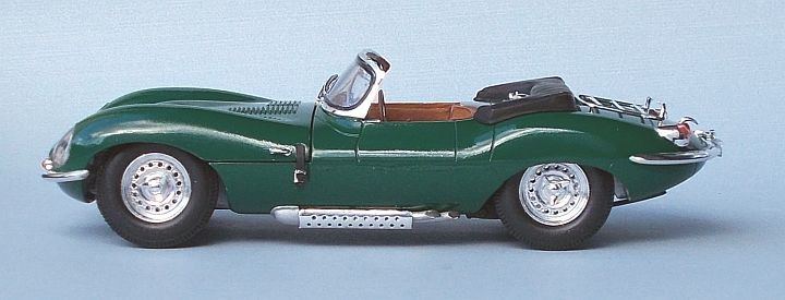 Jaguar_XKSS_11.jpg