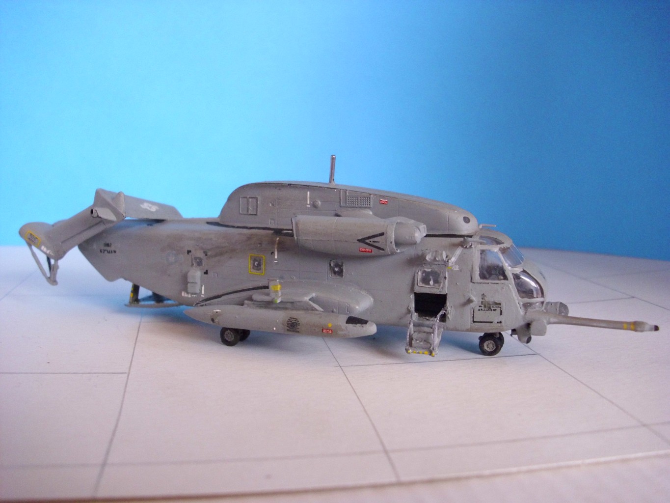 mh 53 006.jpg
