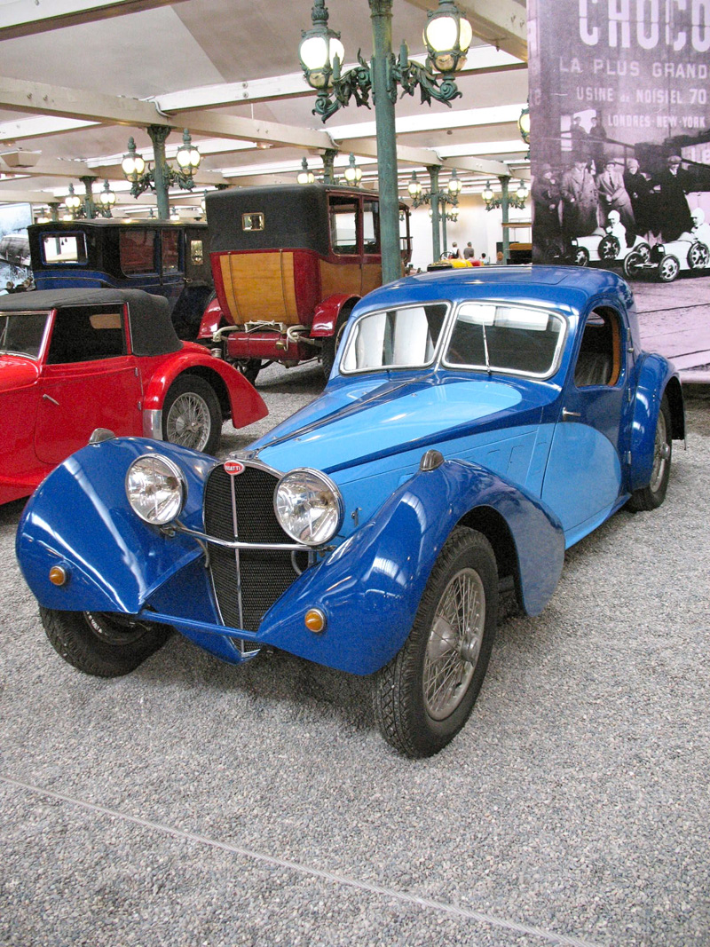 BUGATTI Coupé Type 57 SC 1938.jpeg