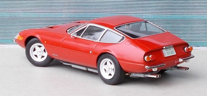 Ferrari_365_03.jpg