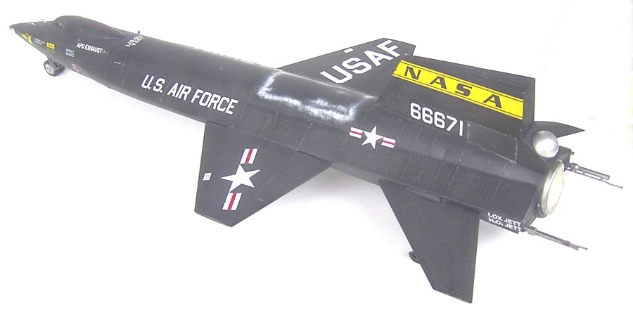x15-06.jpg