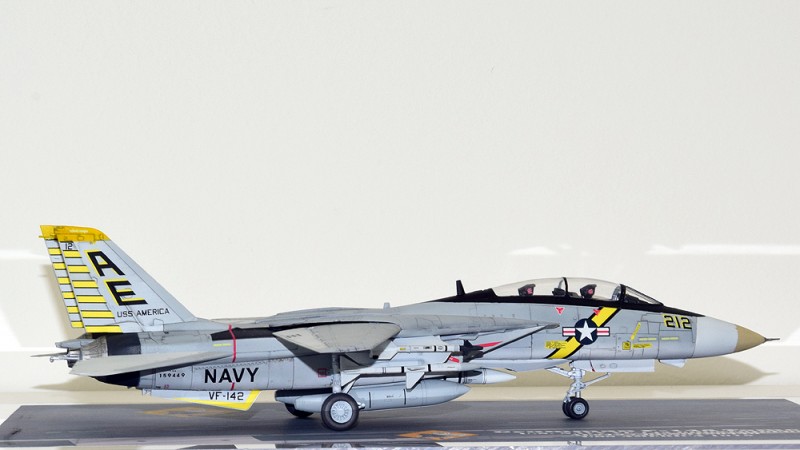 F-14A_Tomcat_Ghostriders_VF142(53).jpg