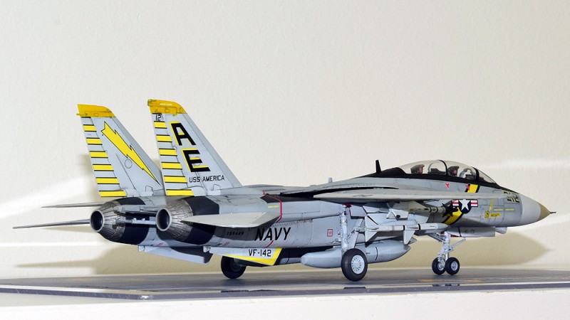 F-14A_Tomcat_Ghostriders_VF142(60).jpg