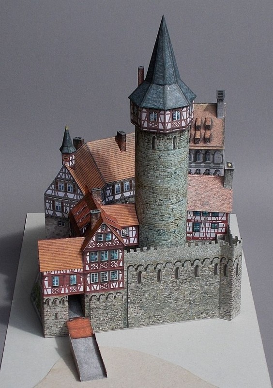 Burg_27.jpg