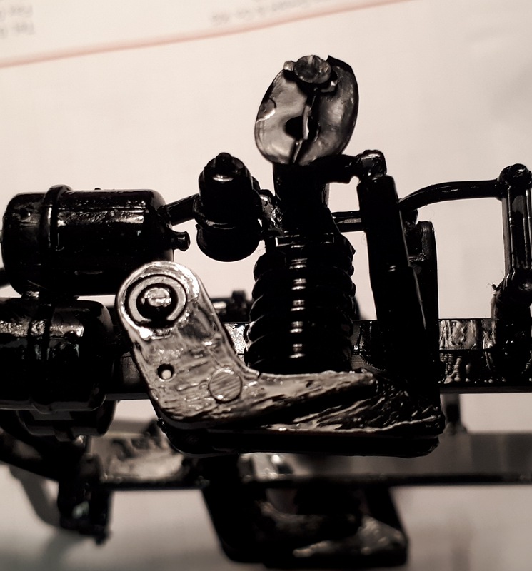 Feder hinten "gerade" eingebaut, Spender 2