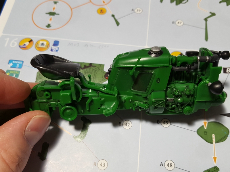 Revell Deutz D30 (44)_klein.jpg