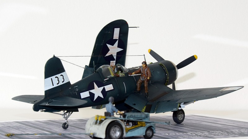 Vought F4U-1D Corsair(64).jpg