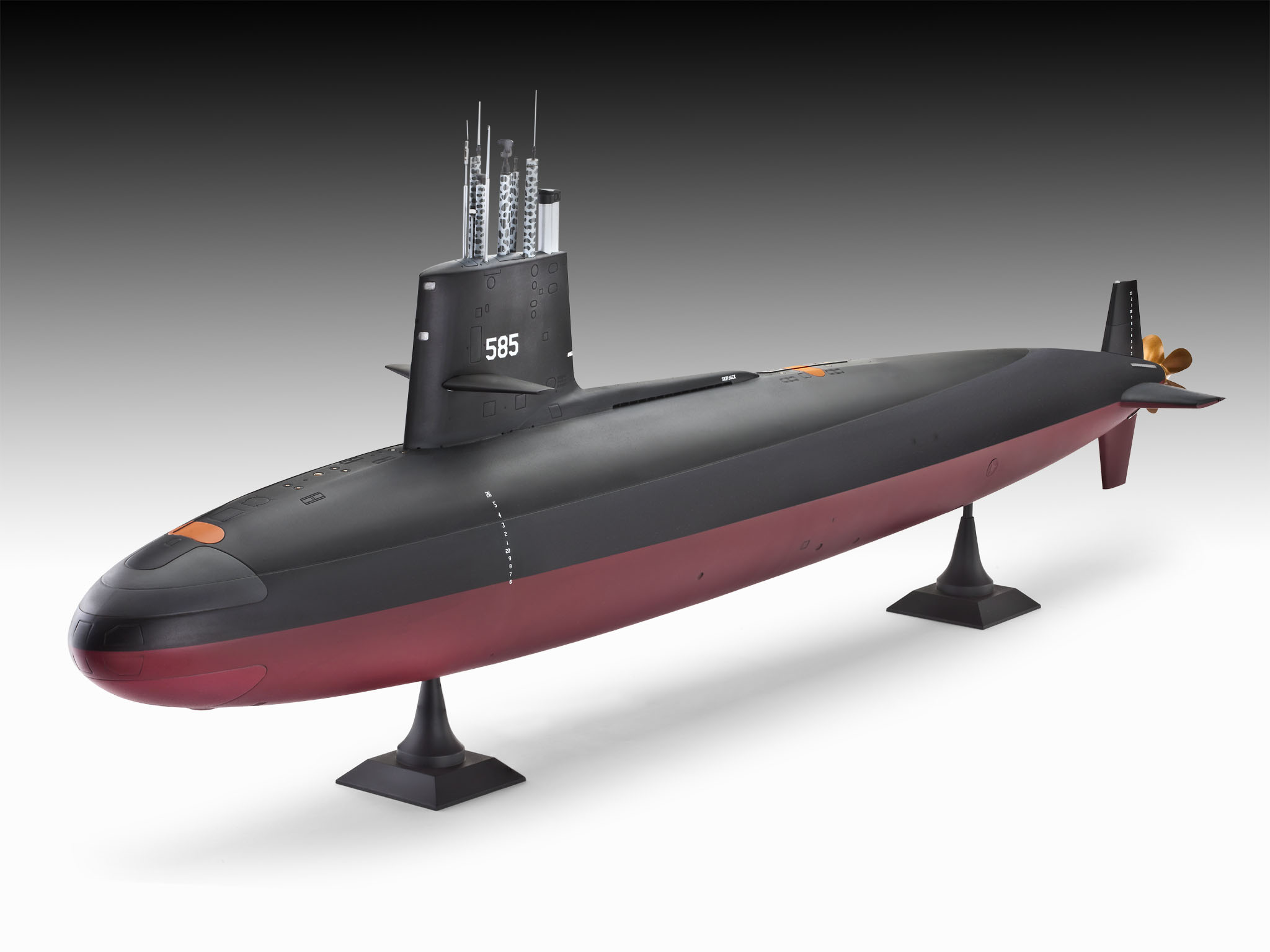 05119 US_Navy_Skipjack_Class_Submarine.jpg